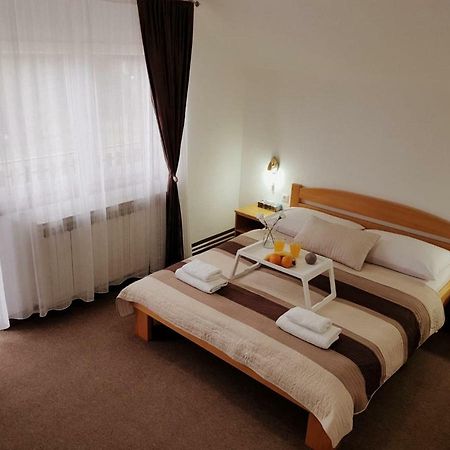 Guesthouse Kovacevic Korenica Exterior photo