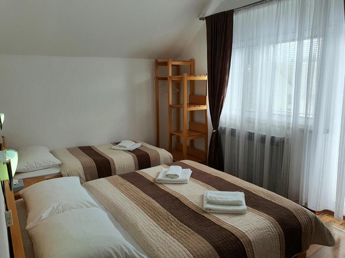 Guesthouse Kovacevic Korenica Exterior photo