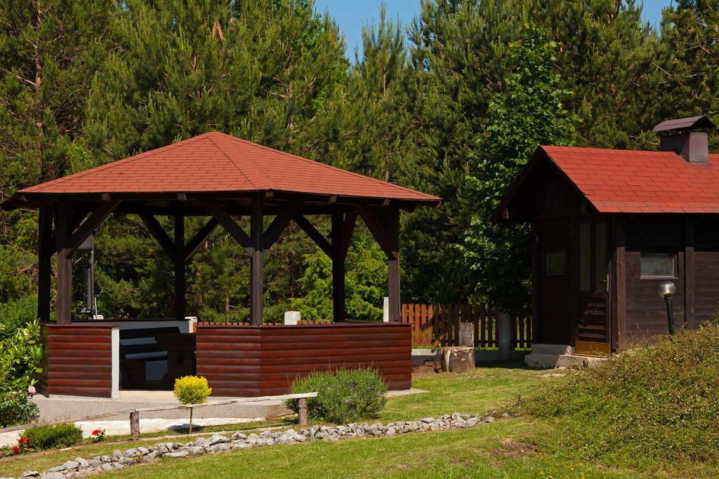 Guesthouse Kovacevic Korenica Exterior photo